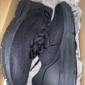 Under armor shoes size 11